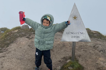 4-year-old boy conquers highest mountains in Vietnam