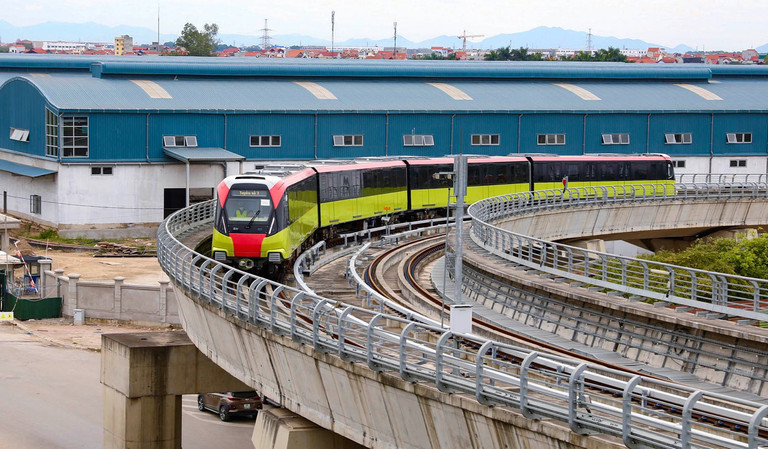 duong sat nhon cat linh 390.jpg