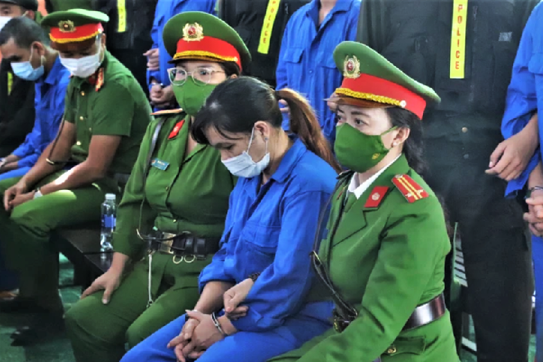 Nhóm bị cáo tham gia khủng bố ở Đắk Lắk thú nhận tội lỗi và xin được khoan hồng