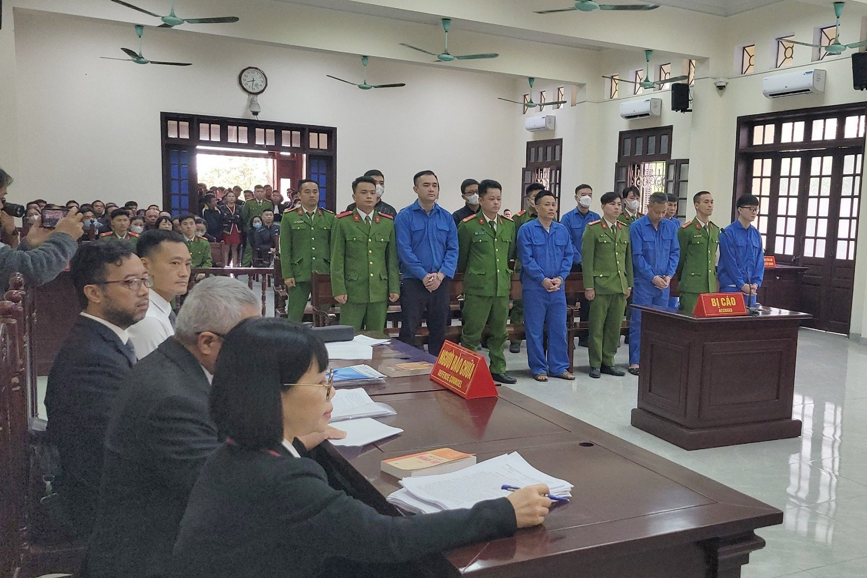 Cựu Trưởng Công an quận Đồ Sơn bị tuyên án 8 năm tù