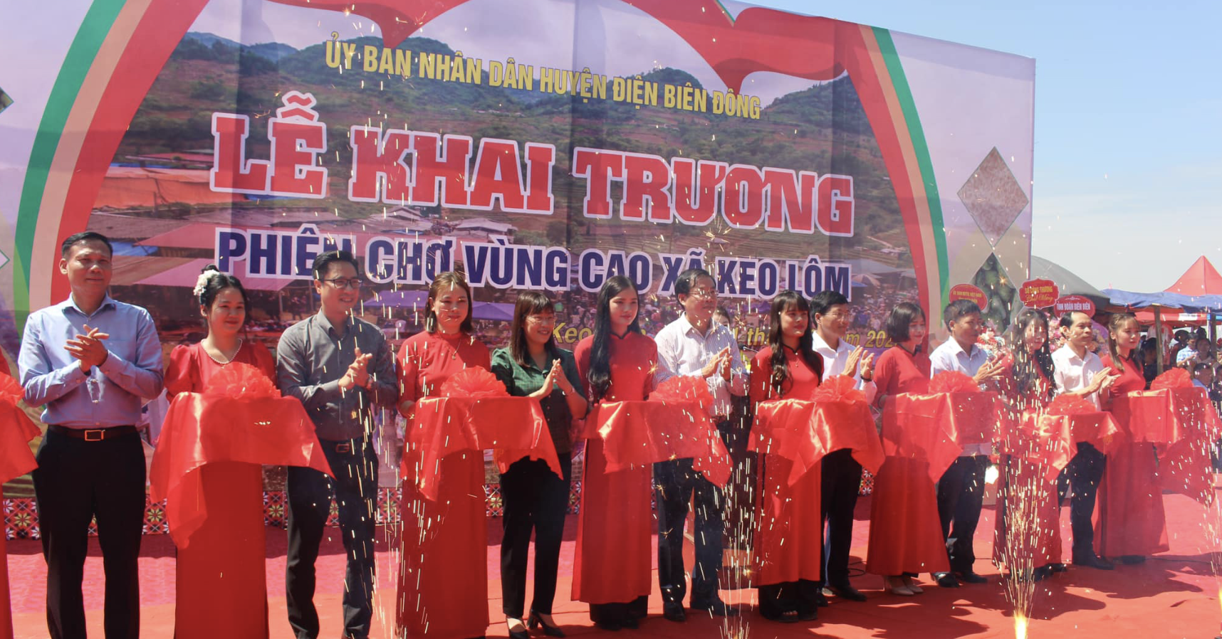 Mong ethnic people in Keo Lom village have upgraded market