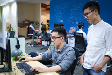 Trợ lý ảo tiếng Việt giải bài toán chủ quyền trên không gian số