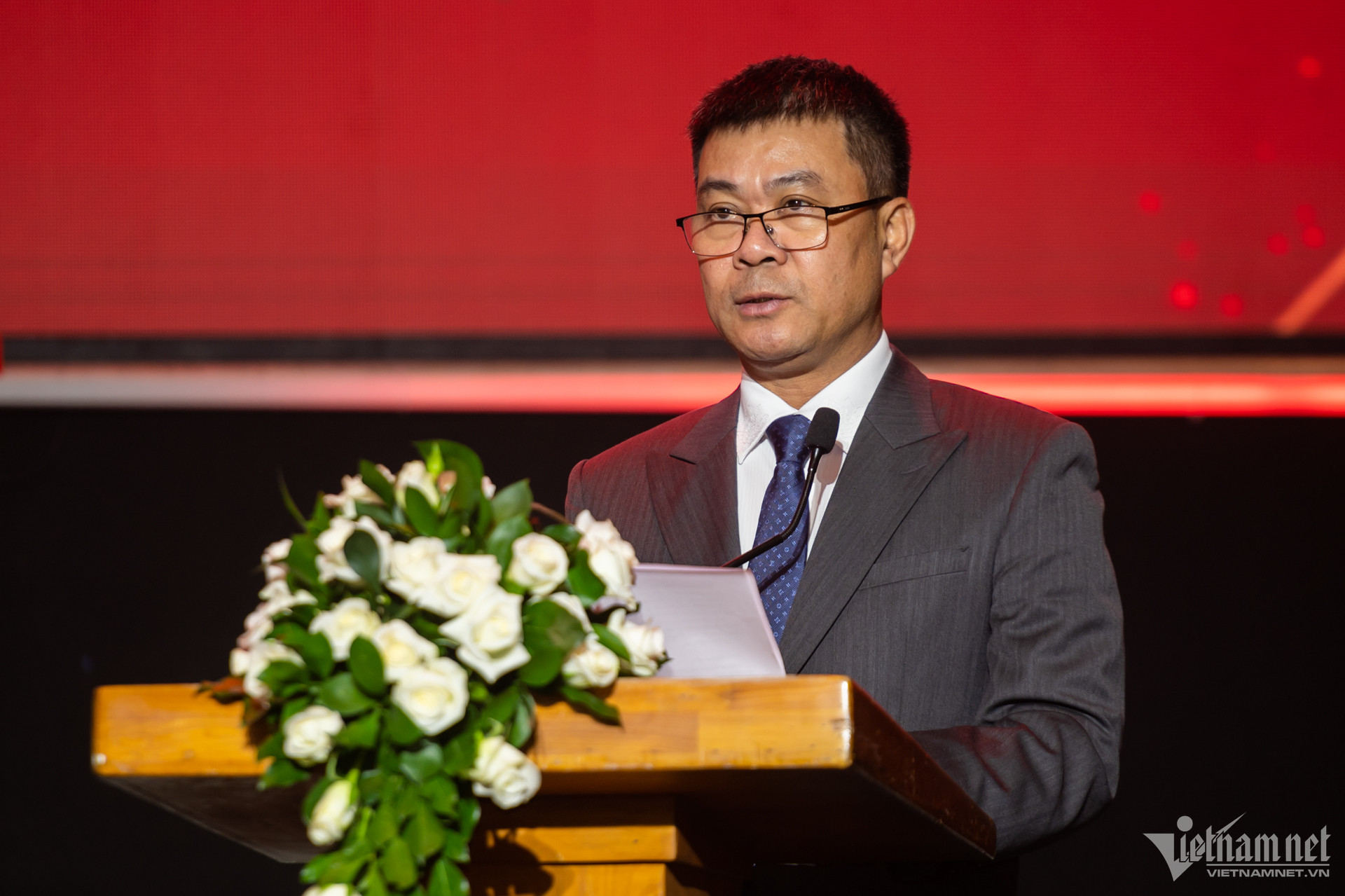 W-hue-6611-1.jpg