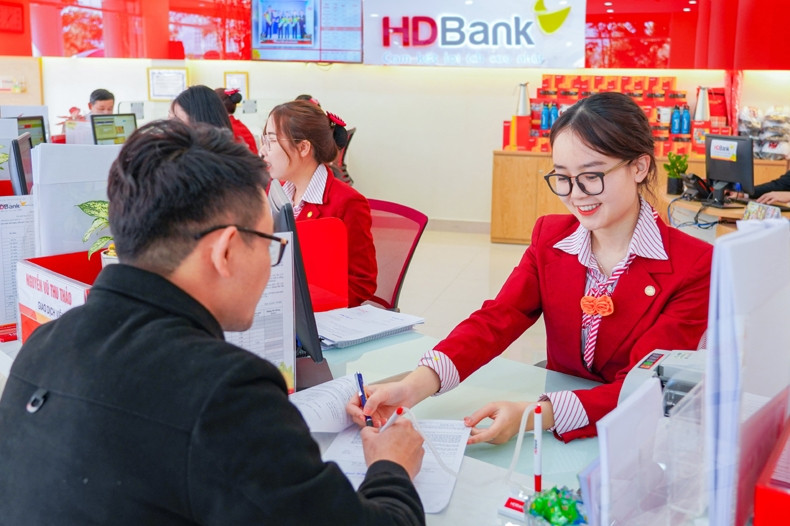 HDBank dành hơn 10 tỷ đồng tặng khách hàng gửi tiết kiệm đầu Xuân