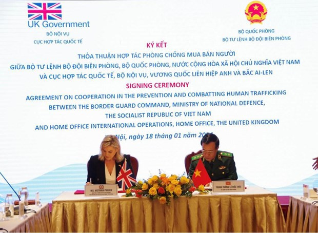 Vietnam, UK cooperate in human trafficking prevention, control hinh anh 1
