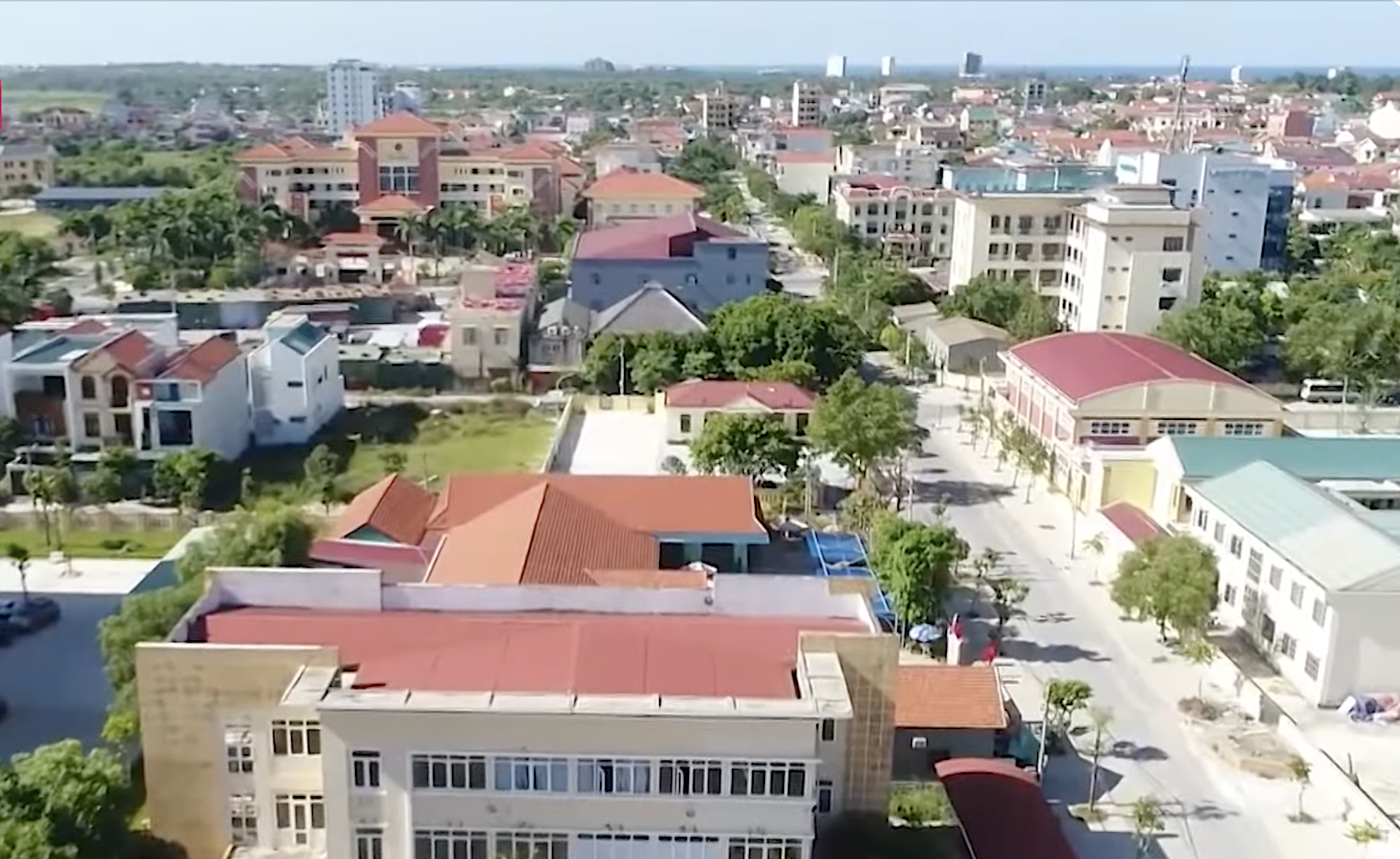 Kiến trúc đô thị Việt Nam trong bối cảnh biến đổi khí hậu giai đoạn 2021–2030