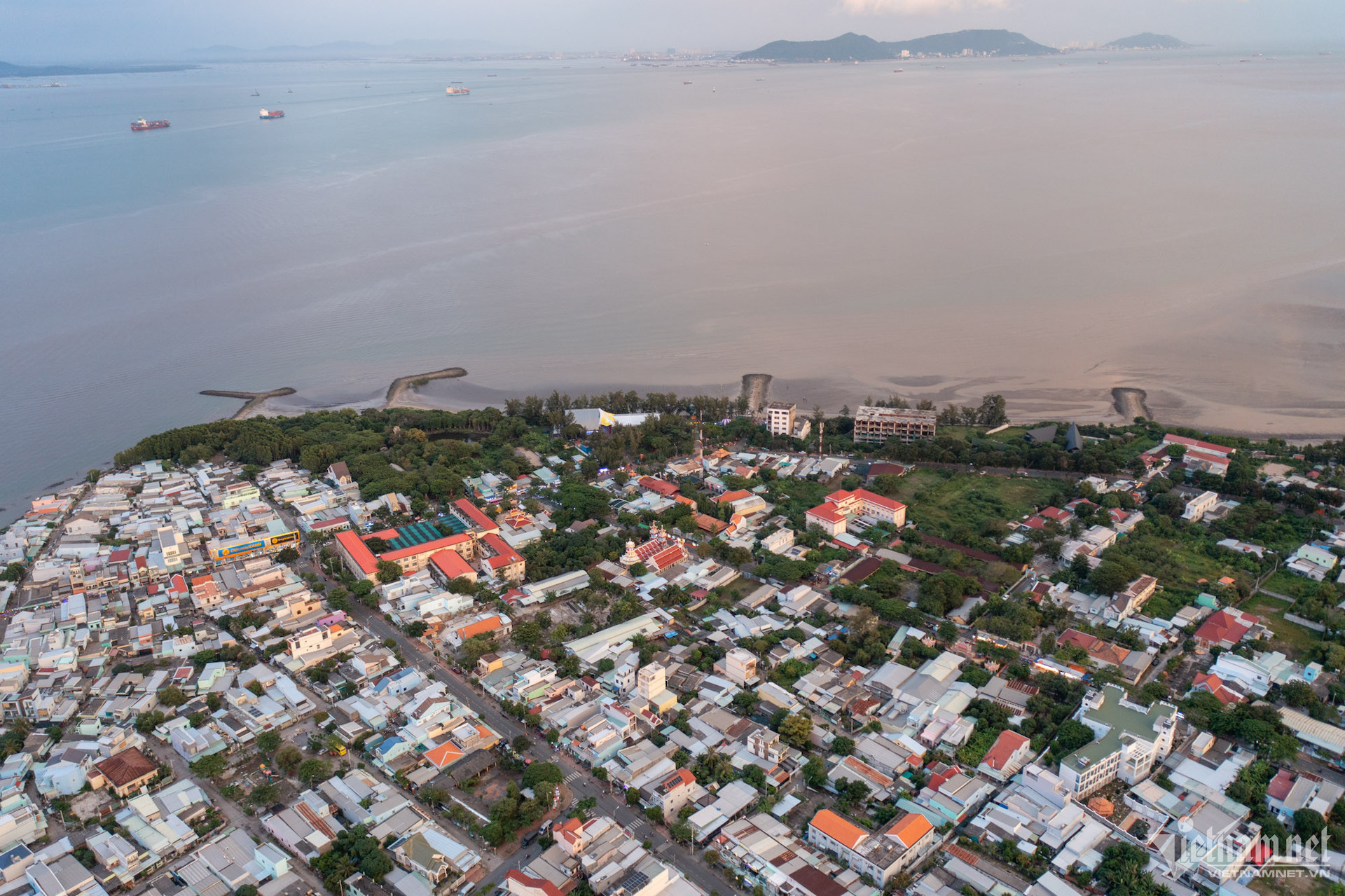 can gio nguyen hue.jpg