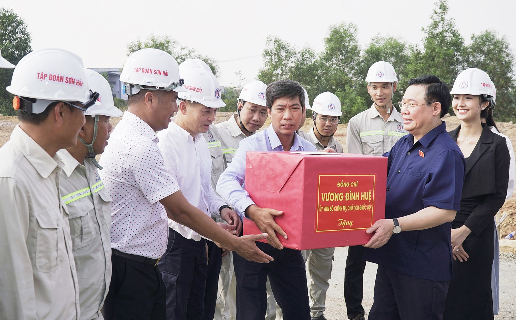 chu tich quoc hoi vuong dinh hue thi sat cao toc bien hoa vung tau.jpeg