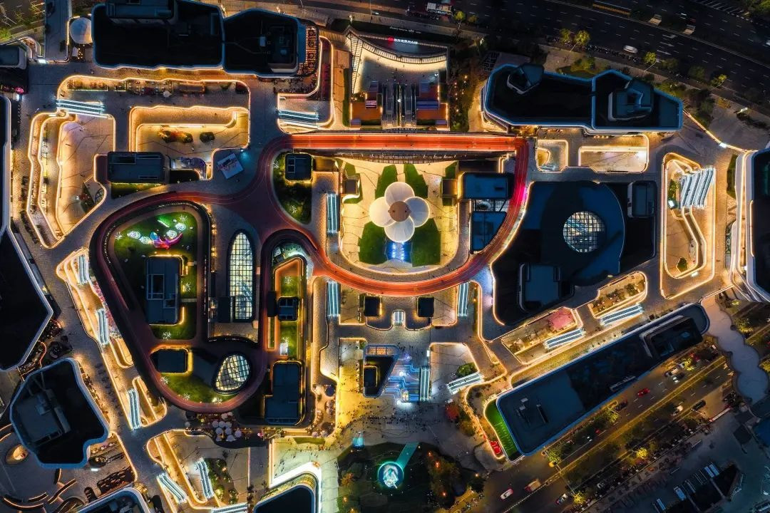 View - Ngắm 'ngôi nhà công nghệ' đẹp như khách sạn 5 sao của Huawei