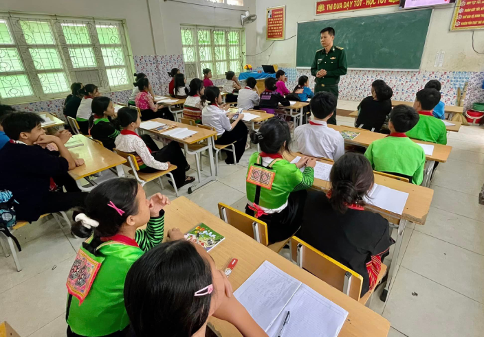 lop hoc bien cuong 1.png