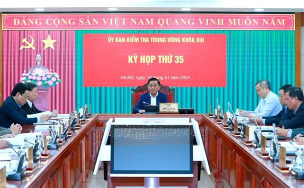 Industry and trade ministry's Party Committee Standing Board disciplined hinh anh 1
