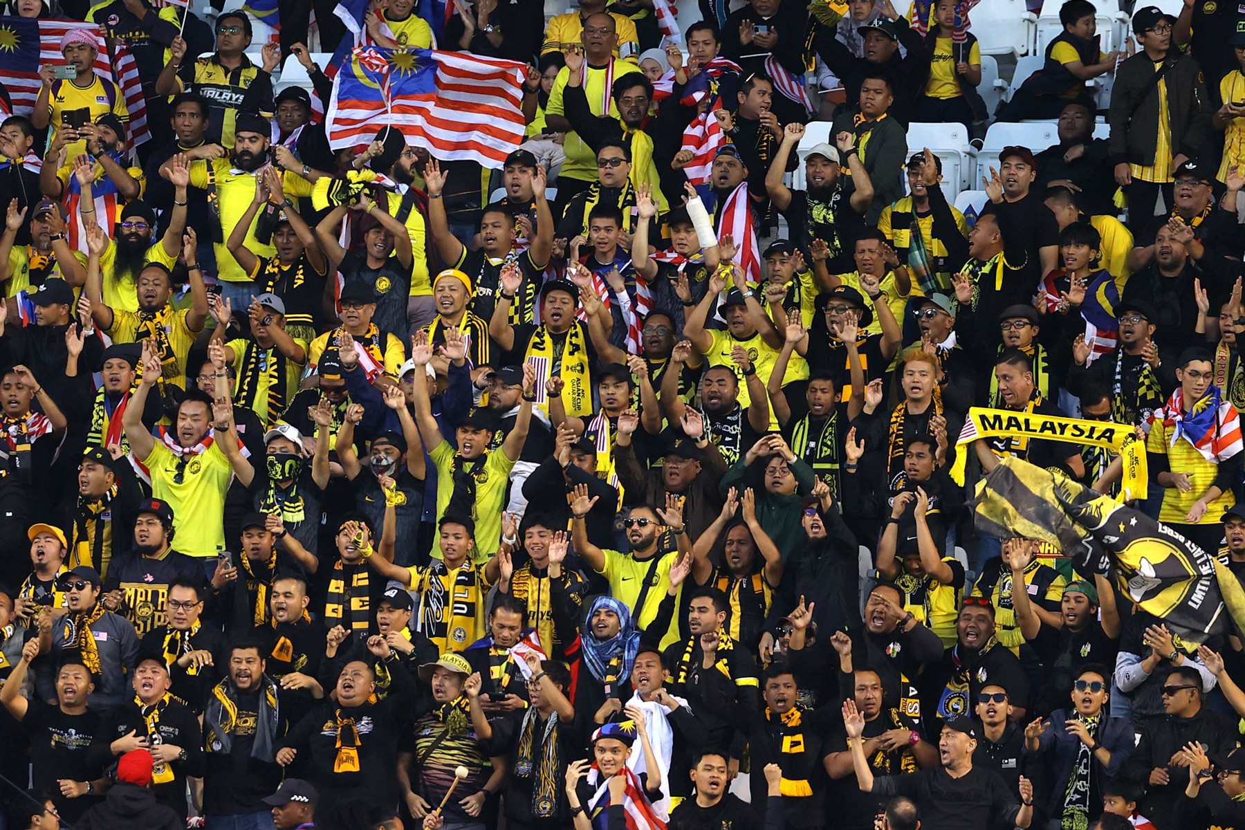 malaysia bahrain cdv 1.jpg