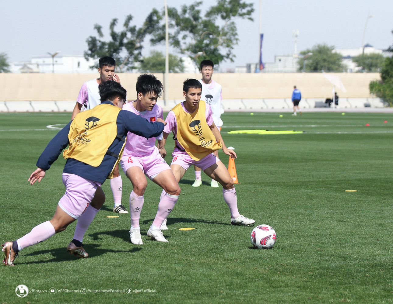 tuyen viet nam 9.jpg