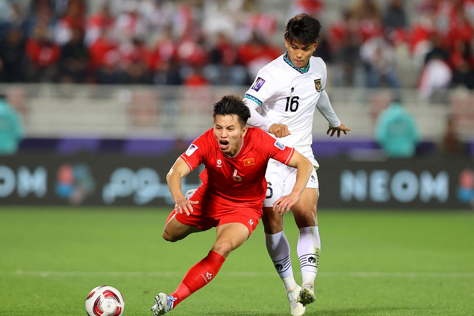 Tuyển Việt Nam thua Indonesia ở Asian Cup: Thanh Bình kém nhất