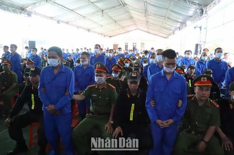 Xét xử vụ án “Khủng bố nhằm chống chính quyền nhân dân” ở Đắk Lắk: Xử phạt 10 bị cáo mức án tù chung thân ảnh 2