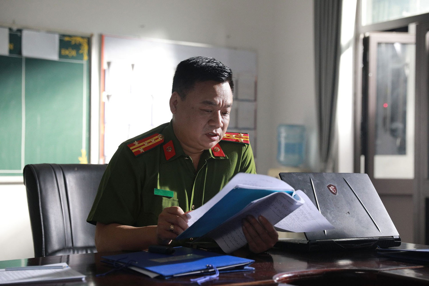 dv tuan quang trong tro doi 2.jpg