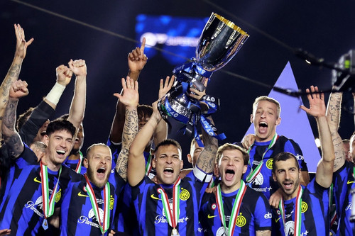 Lautaro Martinez hóa người hùng phút 91, Inter đoạt Siêu cúp Italia