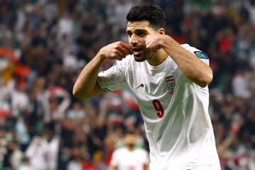 Thua Iran, UAE vẫn có vé vòng 1/8 Asian Cup