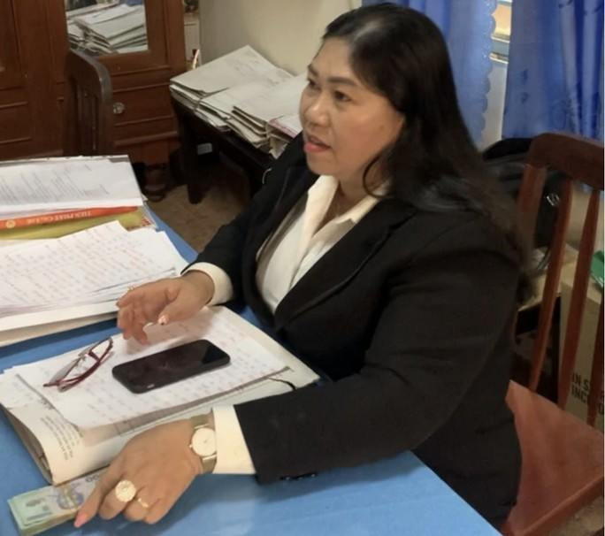 ba tuyet suong 7 11.jpeg