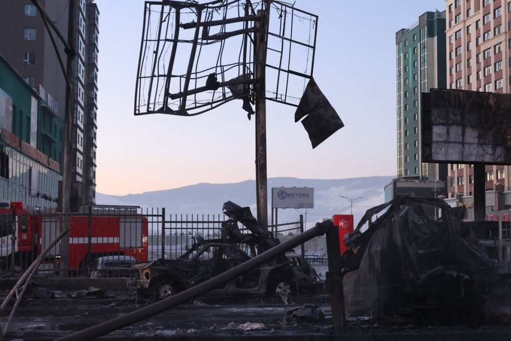 chay no mong co 2.jpg