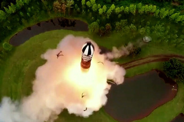 Triều Tiên bất ngờ phóng hàng loạt tên lửa hành trình