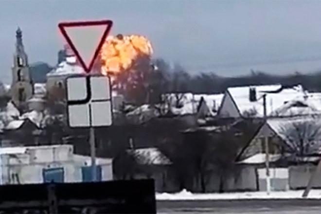 Máy bay chở binh sĩ Ukraine bị hắn hạ: Cáo buộc của Moscow và giải thích từ Kiev