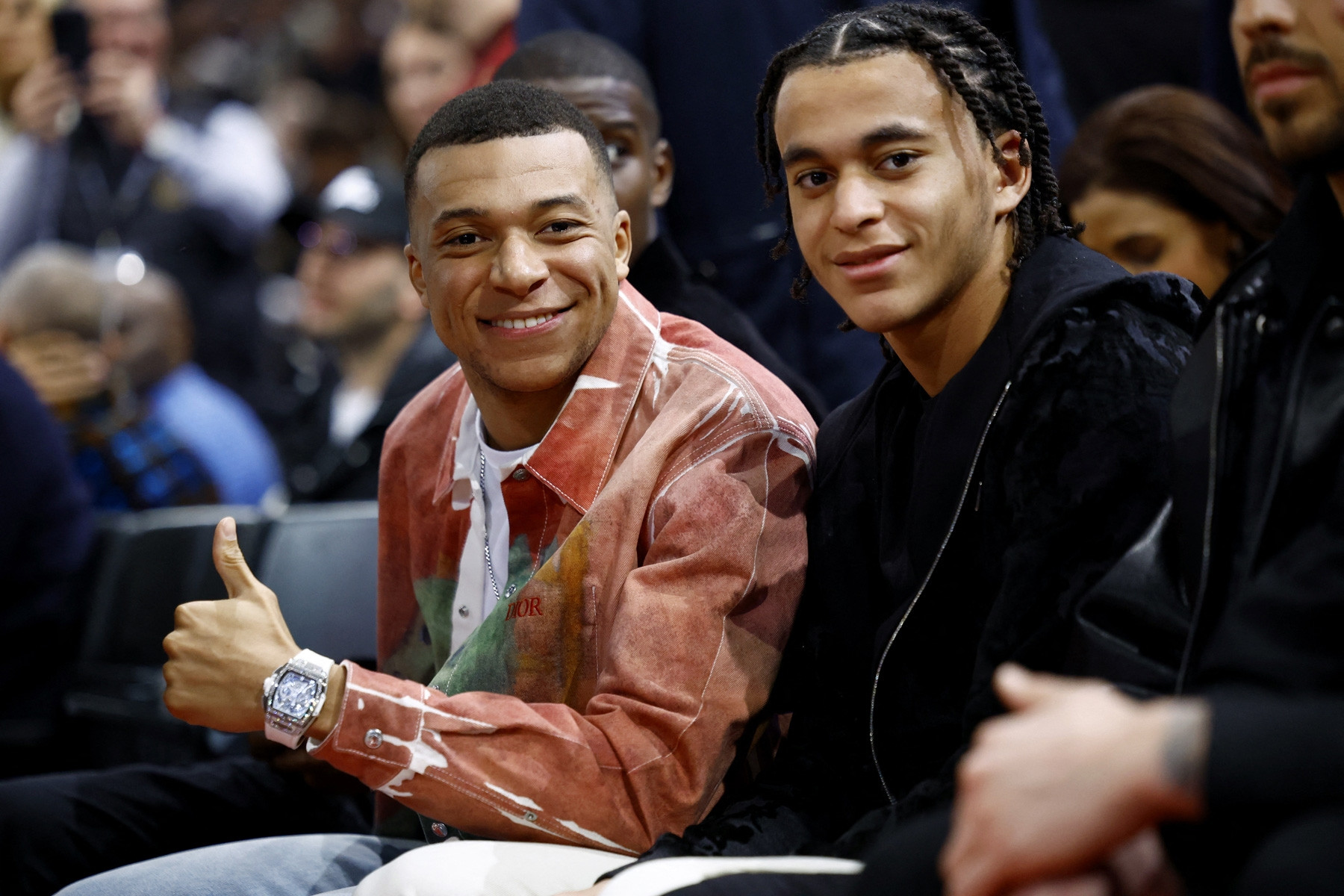 Mbappe đồng ý về Real Madrid, đòi lương 70 triệu euro