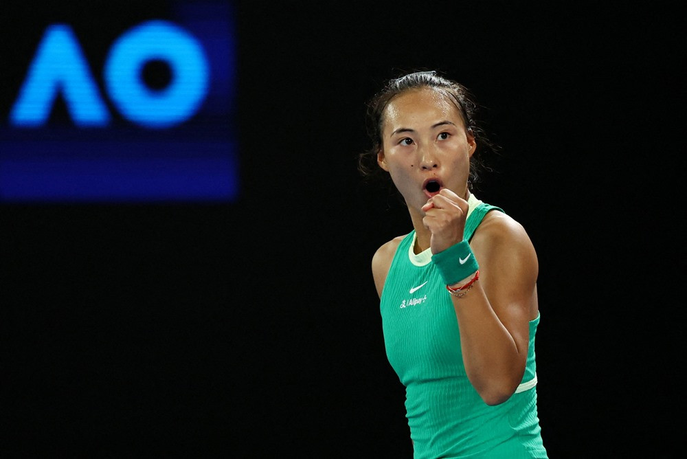 qinwen zheng vs dayana yastremska 2.jpg