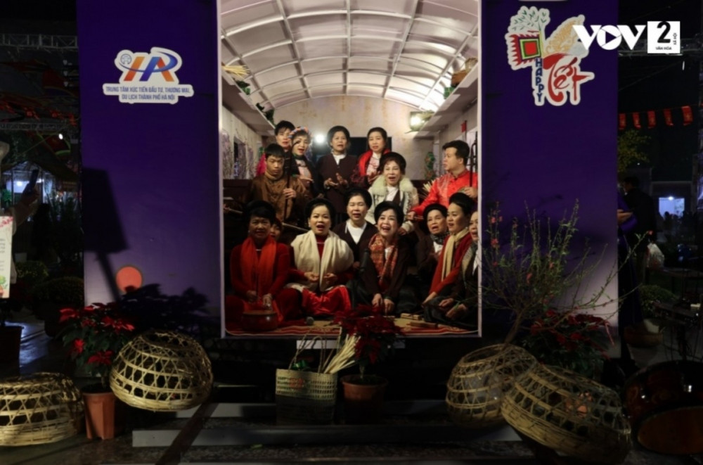 traditional tet activities recreated at thang long imperial citadel picture 12