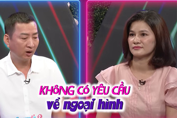 ‘Trai tân’ 45 tuổi quên chào MC, run rẩy trước nàng một lần đò xinh đẹp