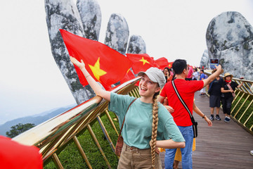 Creative activities help Da Nang attract more foreign tourists