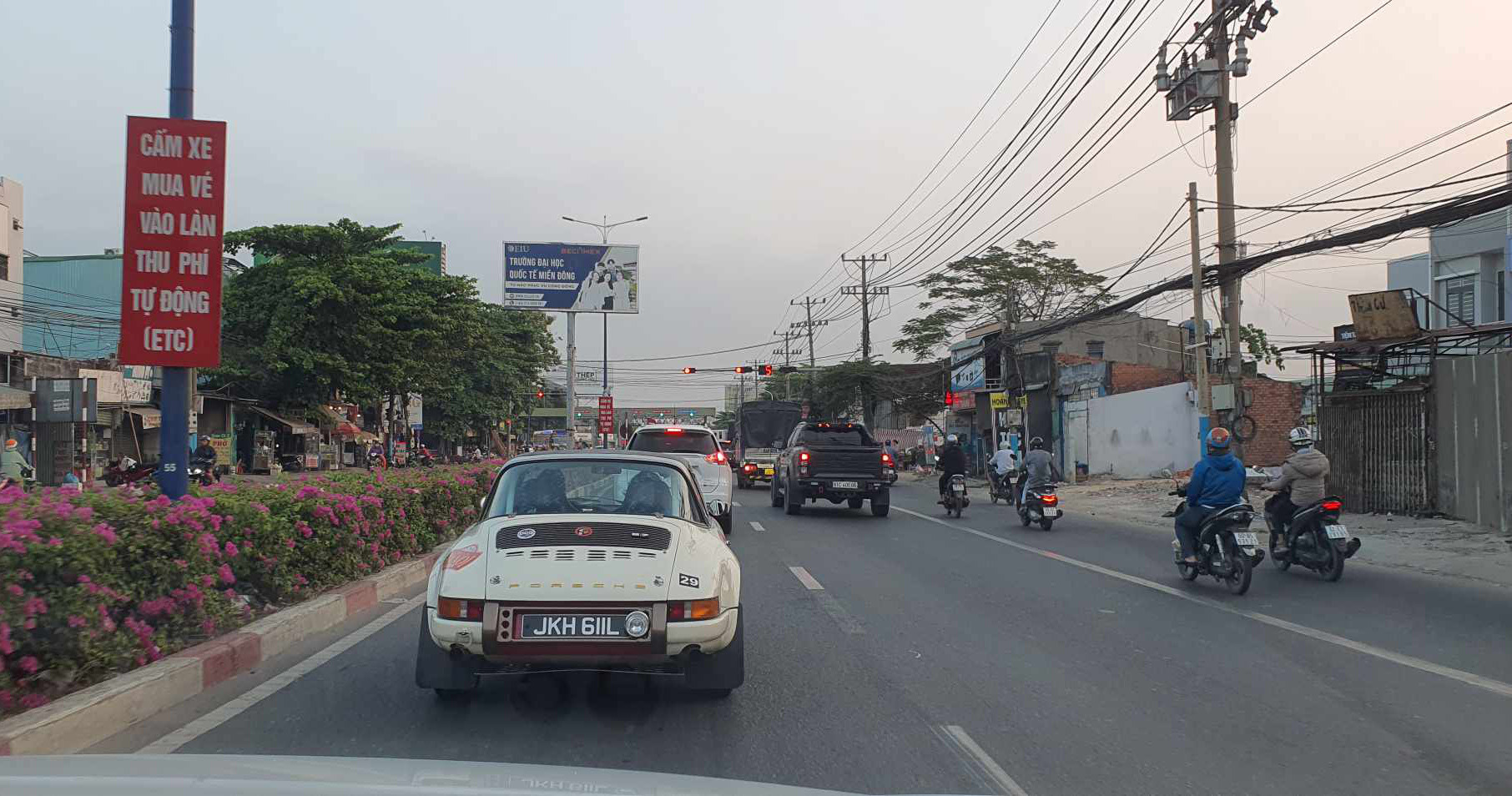 xe co 55 sai gon .jpg