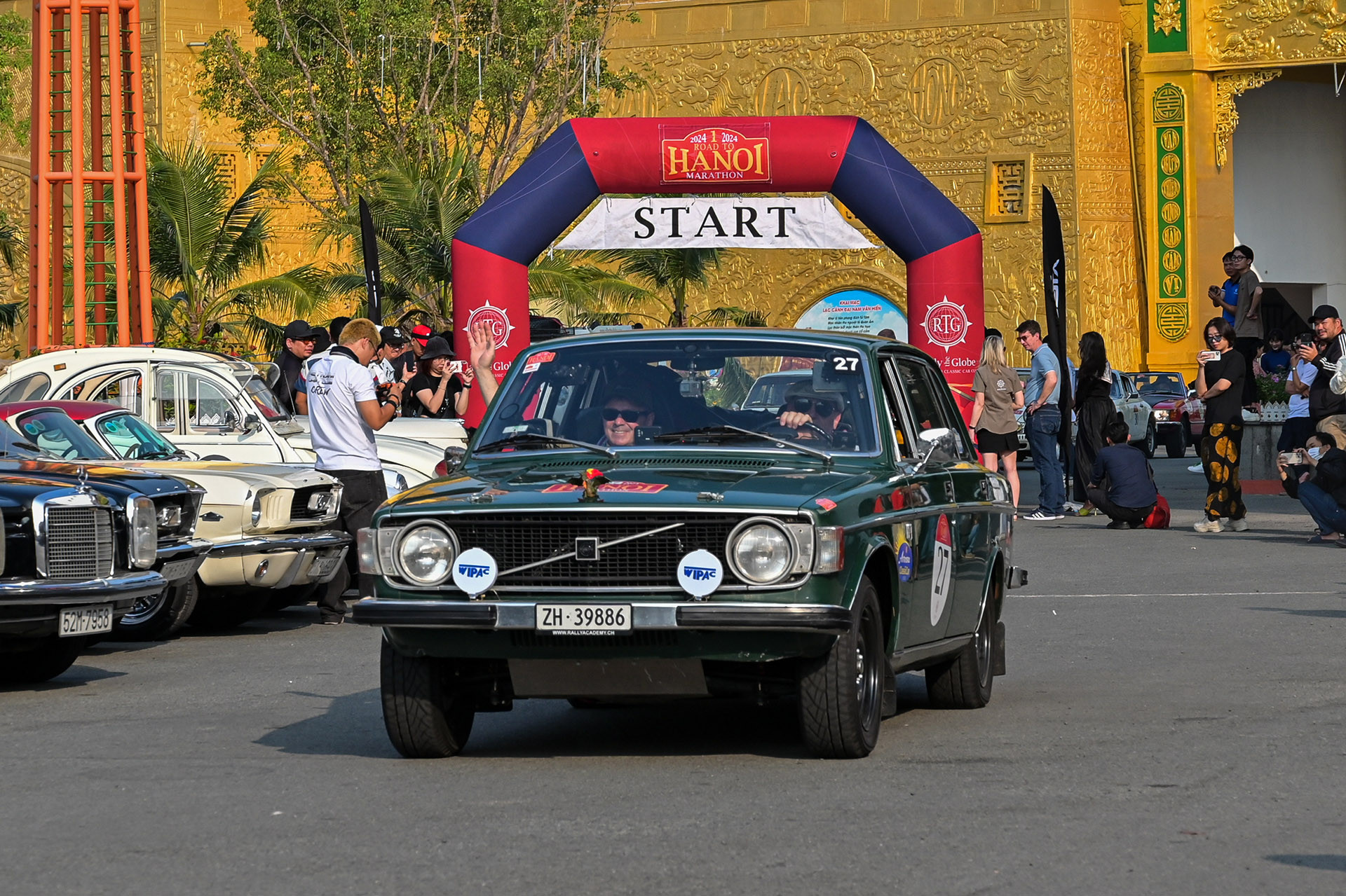 xe co nguyen hue 1 8.jpg