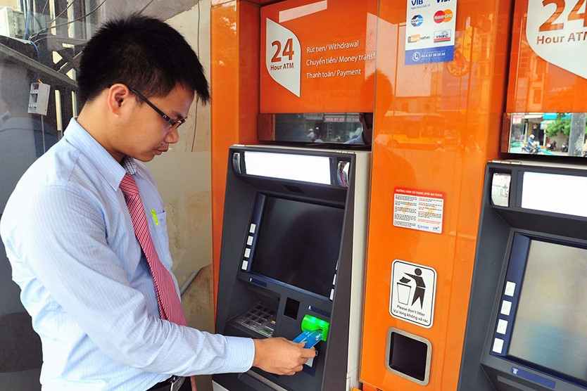 Đẩy mạnh trả lương, trợ cấp xã hội qua ATM