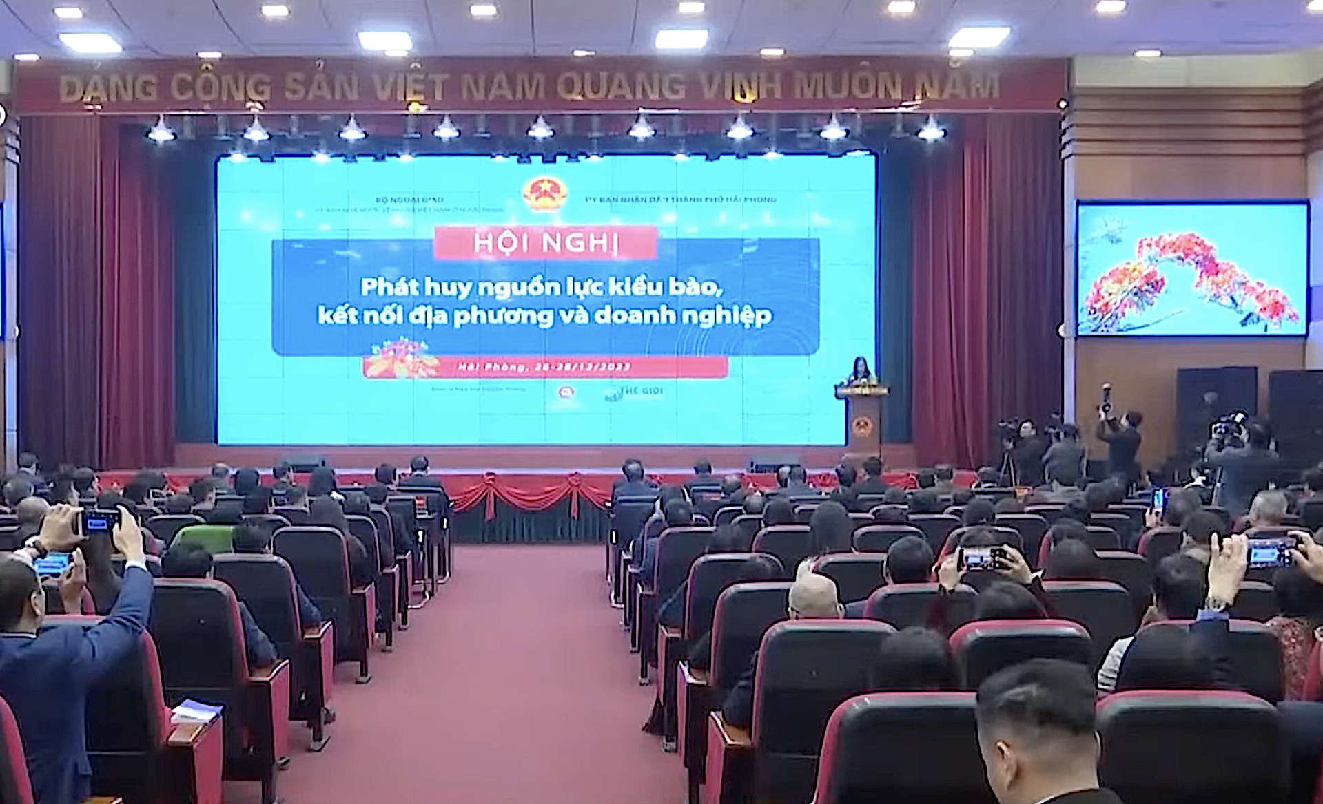 Cộng đồng người Việt Nam ở nước ngoài - nguồn lực to lớn để phát triển đất nước