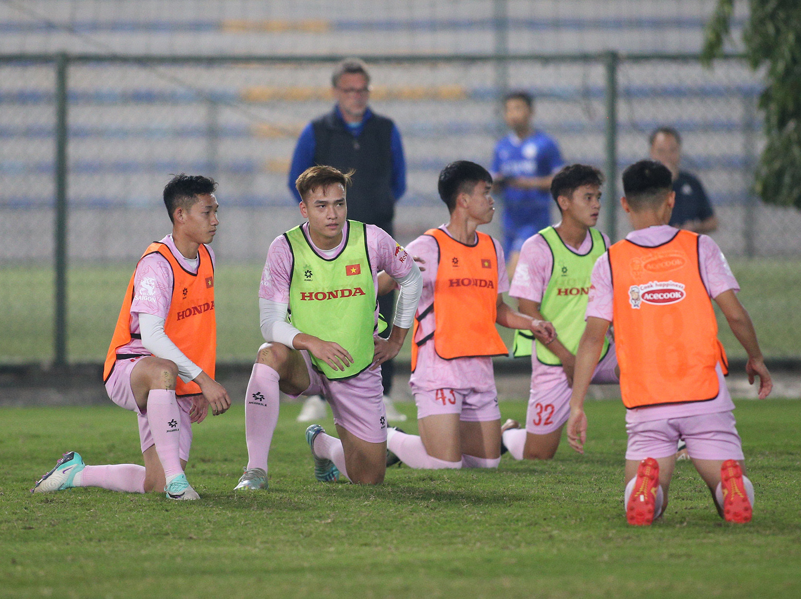 tuyen viet nam 4.jpg