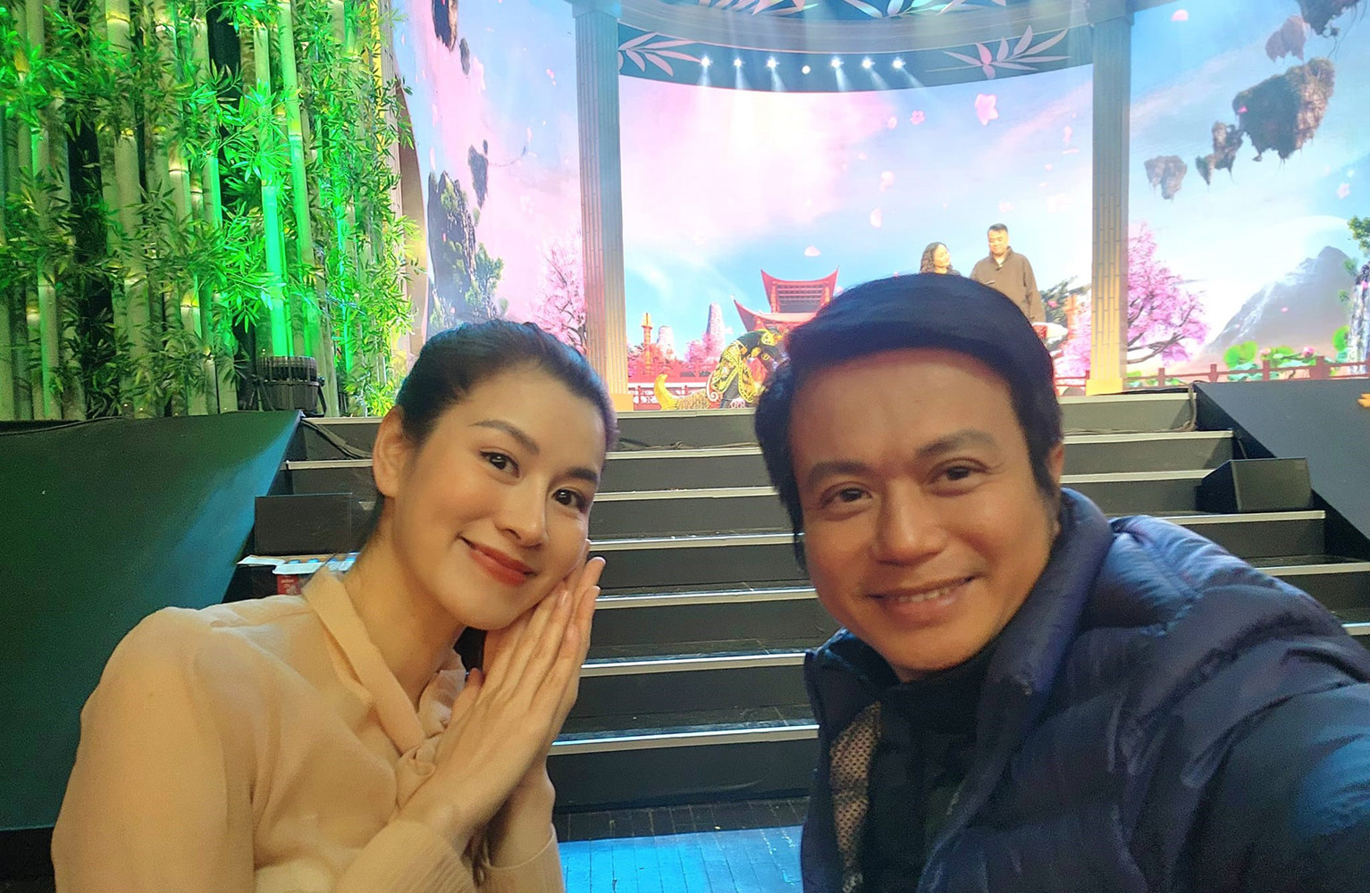 423225894 3283948015085276.jpg