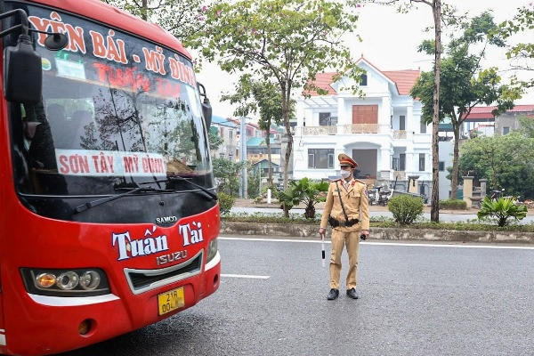 Hà Nội lập tổ công tác đặc biệt xử lý vi phạm xuyên Tết trên các tuyến quốc lộ