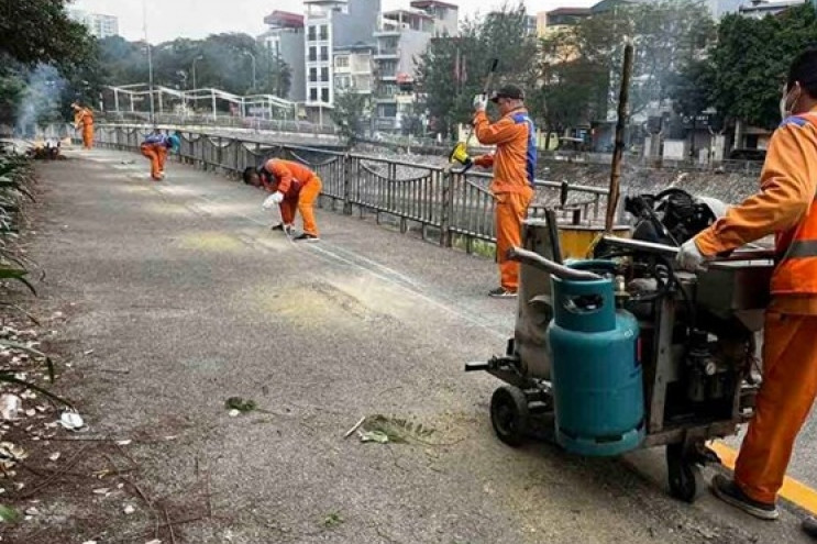 Hanoi pilots separate cycle lane to reduce environmental pollution