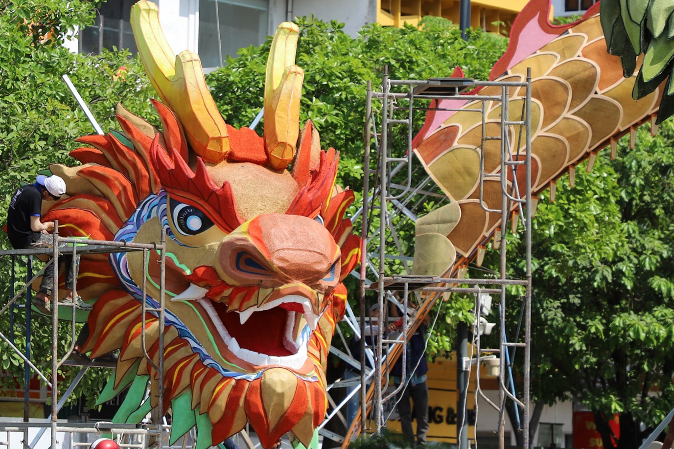 lo dien 3 linh vat rong duong hoa nguyen hue tet giap thin 946.jpg