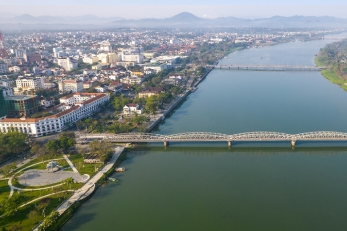 Popular destinations in Thua Thien Hue receive ASEAN tourism awards