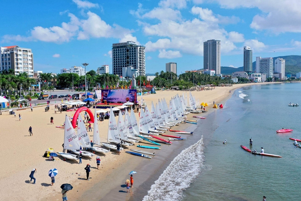 Sea tourism: Phu Quoc and lessons learned about preserving national character