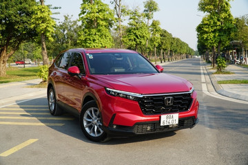 Honda CR-V vừa ra mắt thị trường Việt đã nhận giải xe của năm