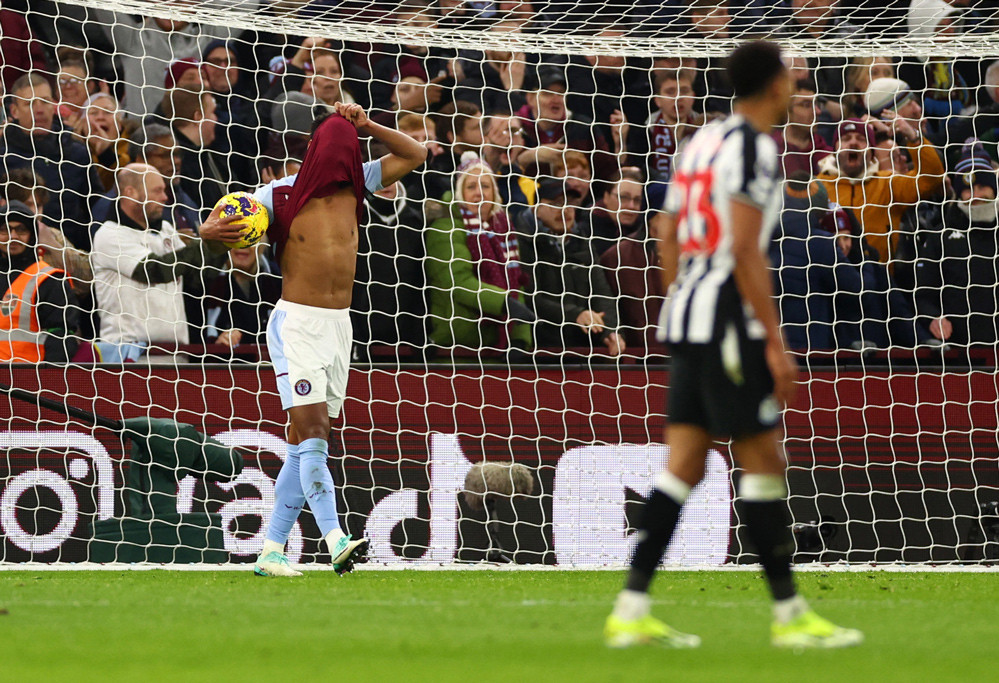 Newcastle Aston Villa.jpg