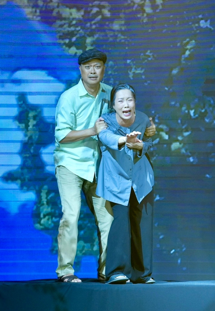 batch ddtrinh kim chi voi kich khat vong ngay mai 4.jpg