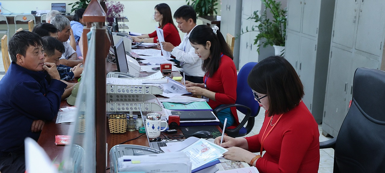 chi-tra-an-sinh-le-anh-dung-1.jpg