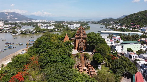 Ninh Thuan, Khanh Hoa develop “two localities, one destination” tours