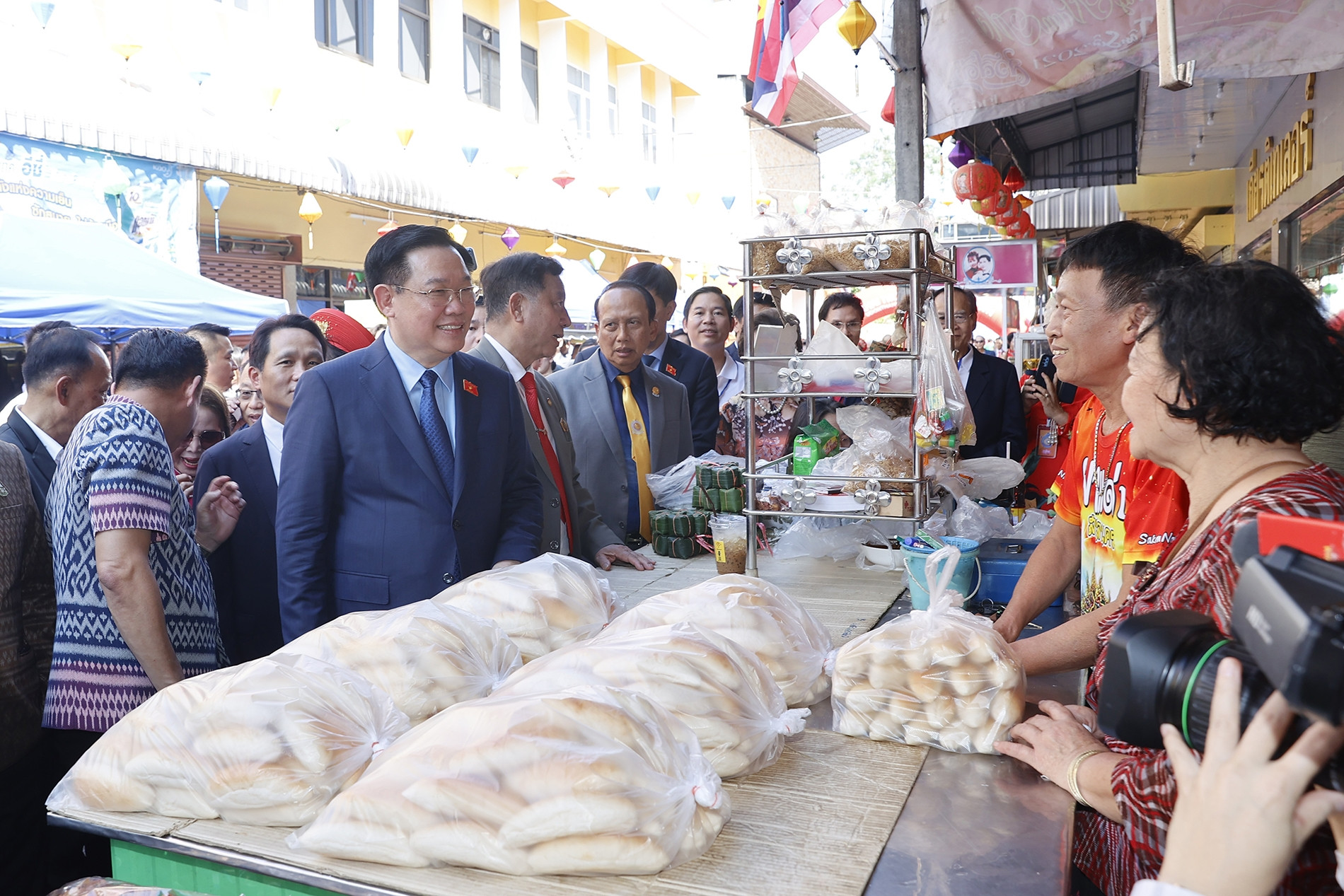 Phố Việt Nam và Trung tâm Việt Nam học: Đưa Việt Nam gần hơn với Thái Lan