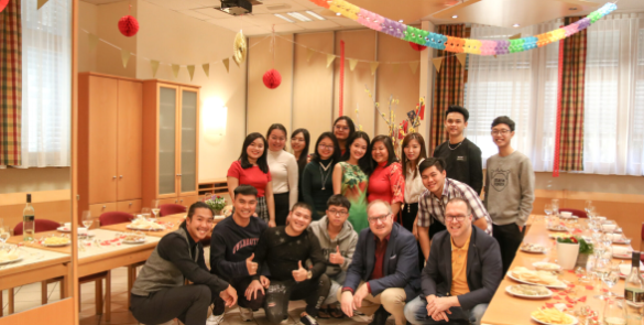 rectangle 2 585x295.png