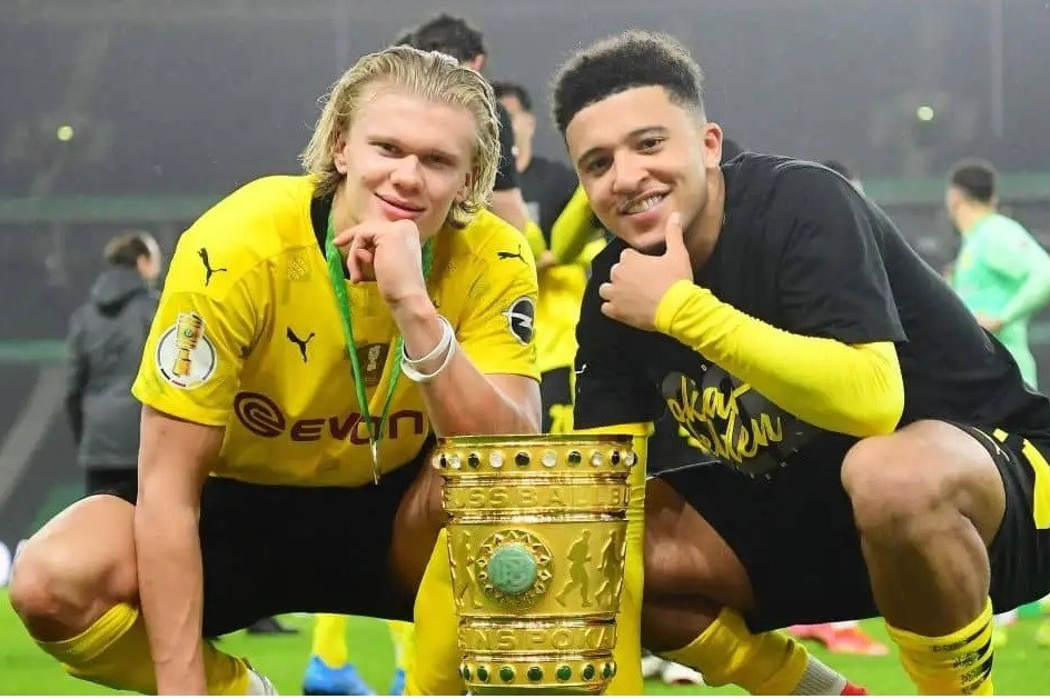 Lý do Dortmund đổi ý, ‘giải cứu’ Jadon Sancho khỏi MU